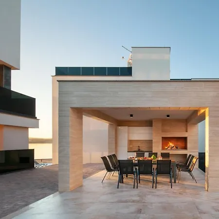 In With Sea View, Terrace, Air Conditioning, Wifi 5176-5 Apartment