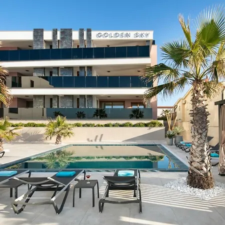 In With Sea View, Terrace, Air Conditioning, Wifi 5176-5 * Vir